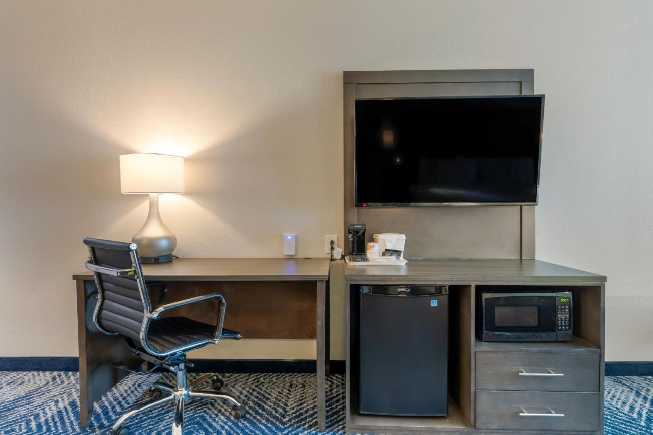 Comfort Inn & Suites Balch Springs - Se Dallas Bagian luar foto